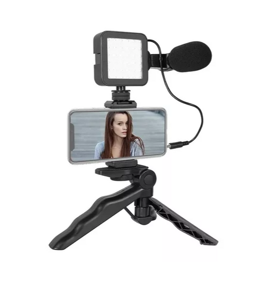 Kit De Creación Transmisión De Videos Soporte Luz Micrófono