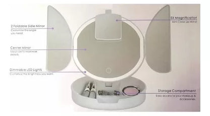 Espejo Triple Con Compartimiento Tocador Aumento 5x Luz Led Color Del Marco Blanco
